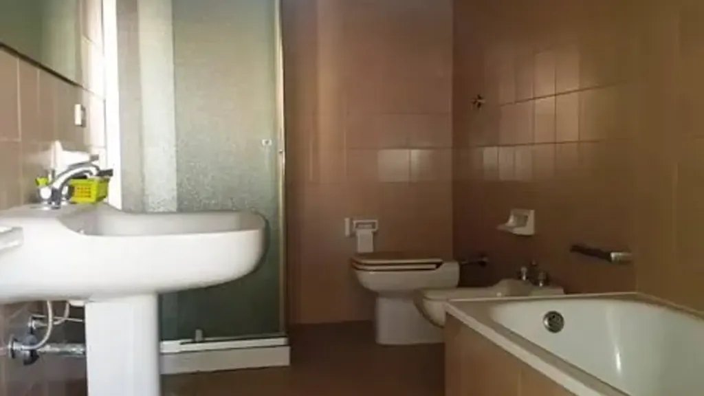 Vannitoad - Historic Apartment with Balcony in Ancona Centre