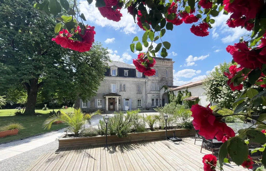 Extérieur - Château du XVIIIe avec gîte indépendant à Cognac