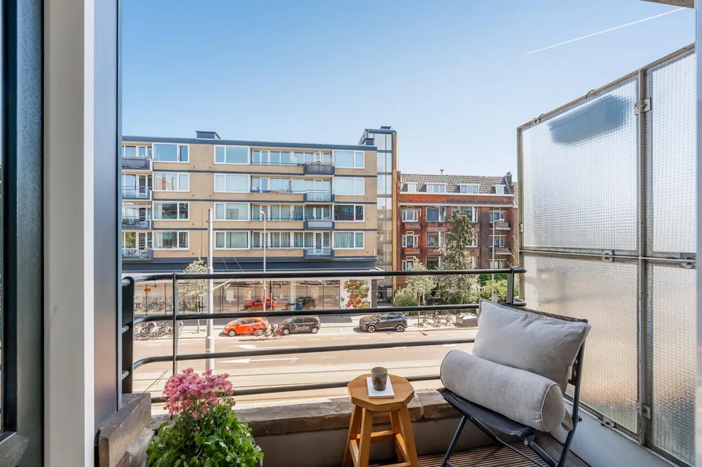 5-toaline korter asukohas Rotterdam