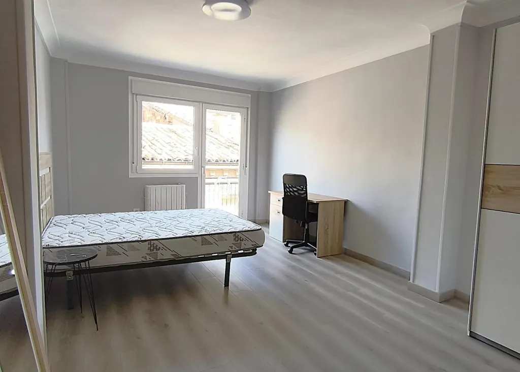 4 magamistoaga korter asukohas Huesca