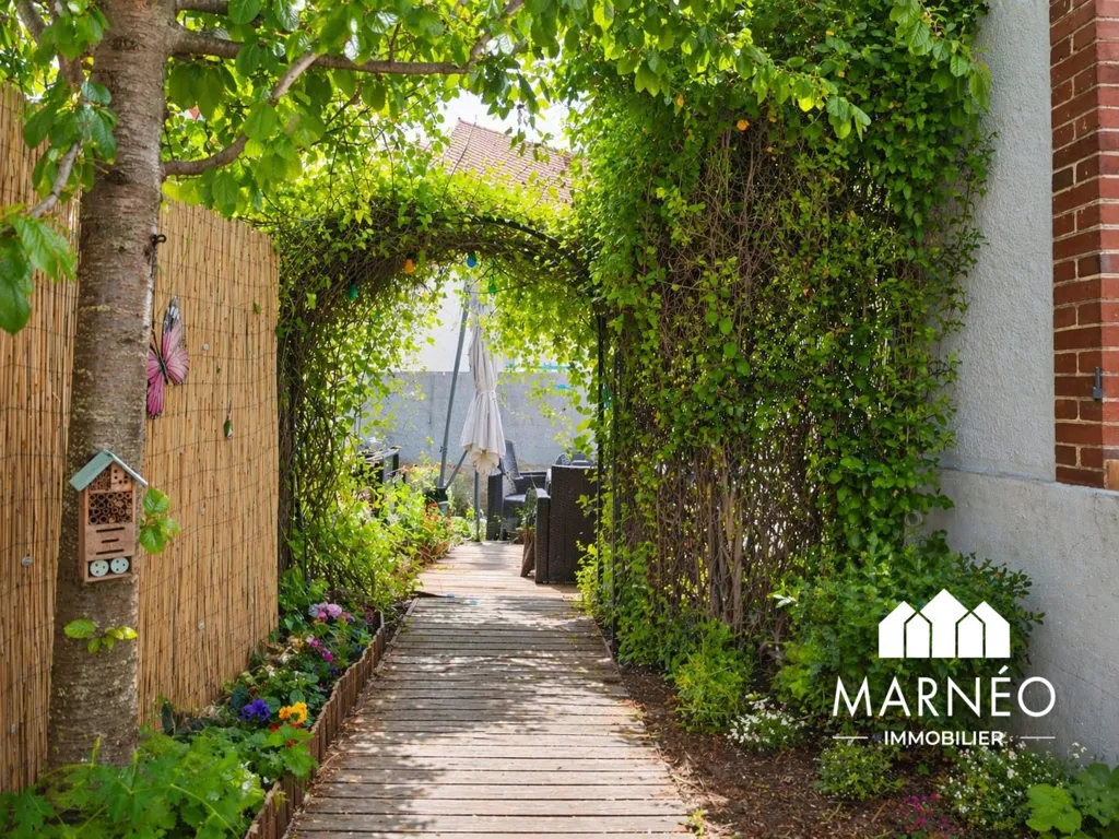 Jardin - Duplex sans Copropriété avec Jardin à Châlons-en-Champagne