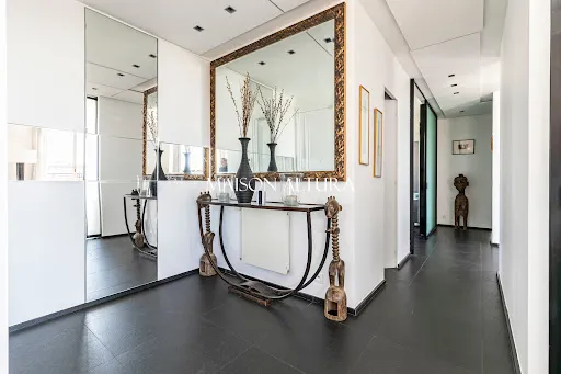 Entrée - Appartement de Luxe avec Vue Tour Eiffel à Paris 7ᵉ