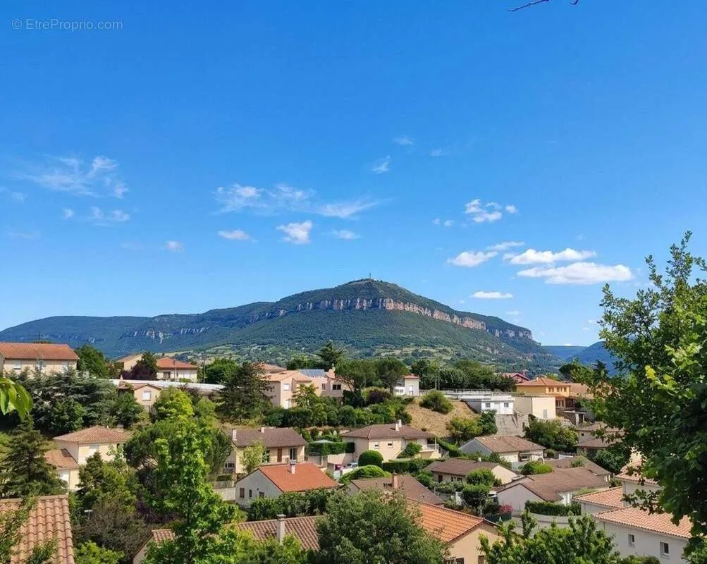 Buildable Land with South-East View in Millau
