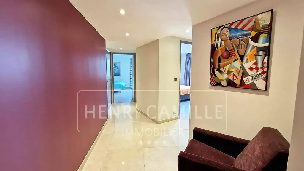 Esik - Luxury Flat with Terraces in Cannes Centre