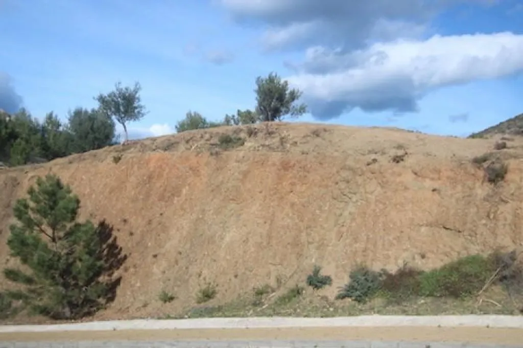 Giardino - Development Plot with Sea Views in Benahavís