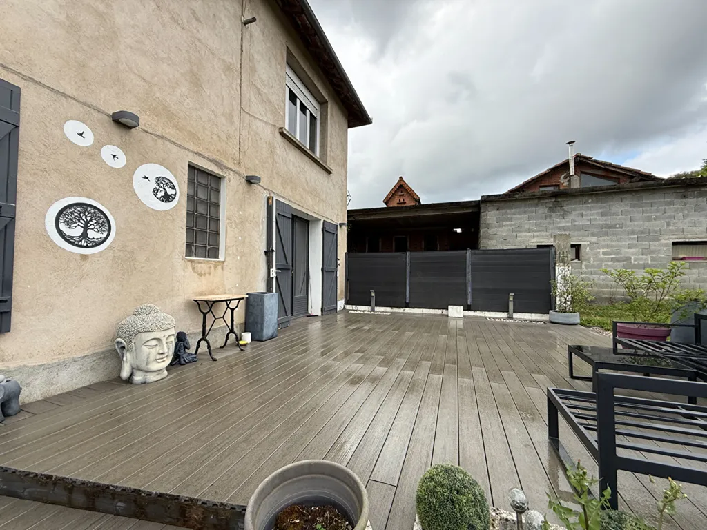 Terrace - T3 Apartment with Terrace in Carbonne