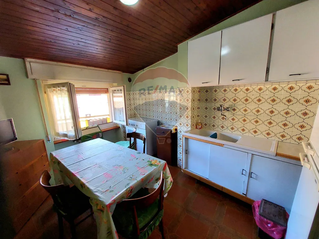 Cuisine - Casa Indipendente with Terrace in Monasterolo del Castello