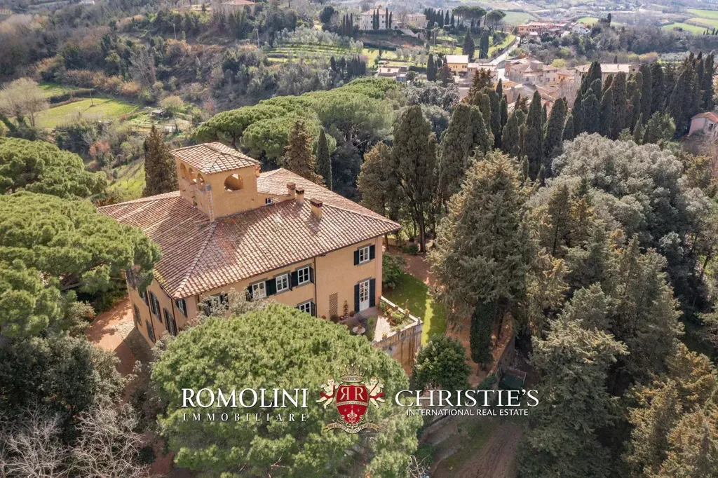 Õhuvaade - 18th-Century Villa with Panoramic Views near Pisa