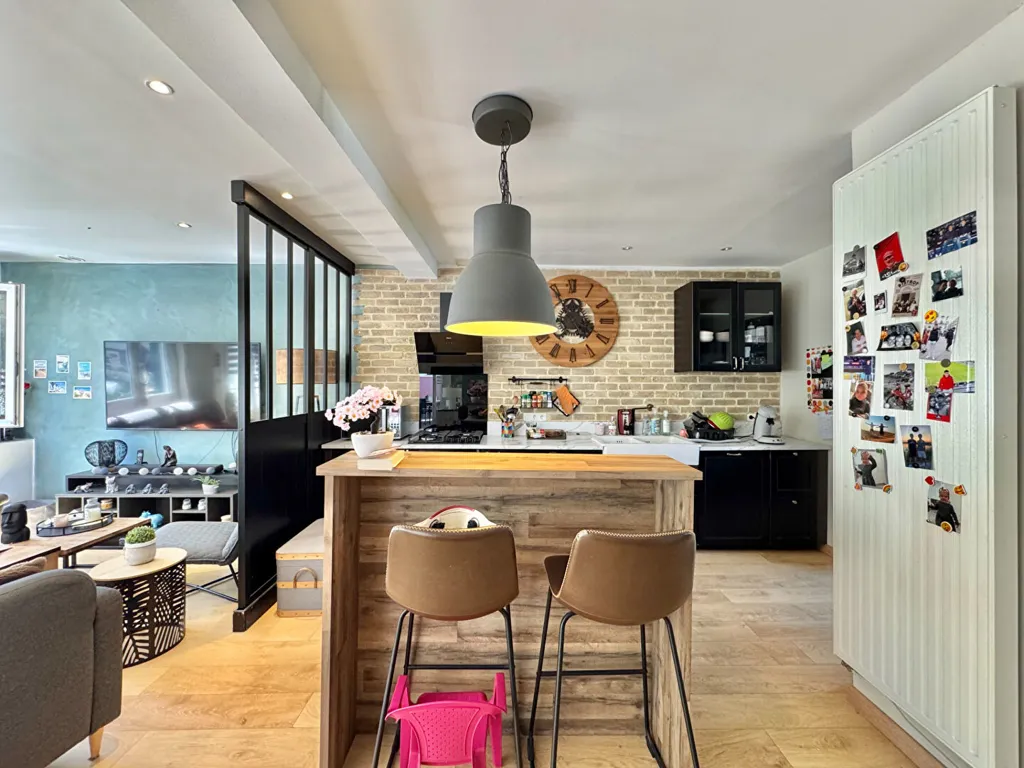 Cucina - House with Indoor Pool in Lorient Centre