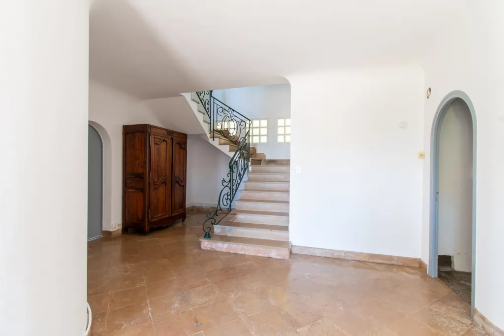 Entrée - Villa de Charme avec Vue Mer à Sète