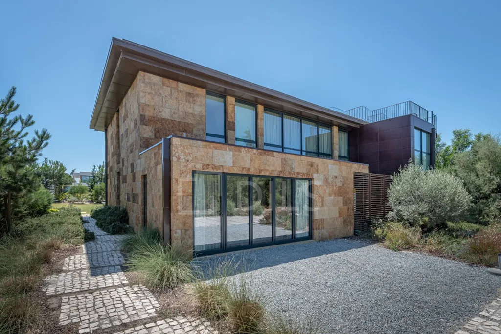 Exterior - Modern Villa with Sea View in Troia Resort