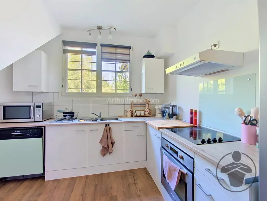 Cucina - Charming 3-Bedroom House in Coutras