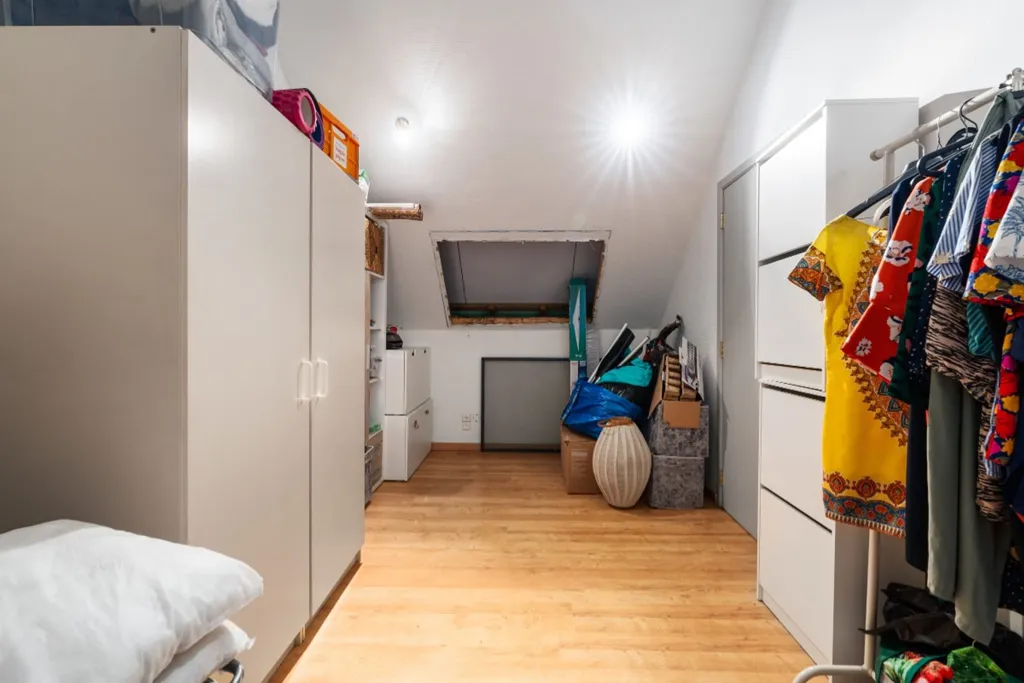 Toad - Terraced House with Rooftop Terrace in Lebbeke