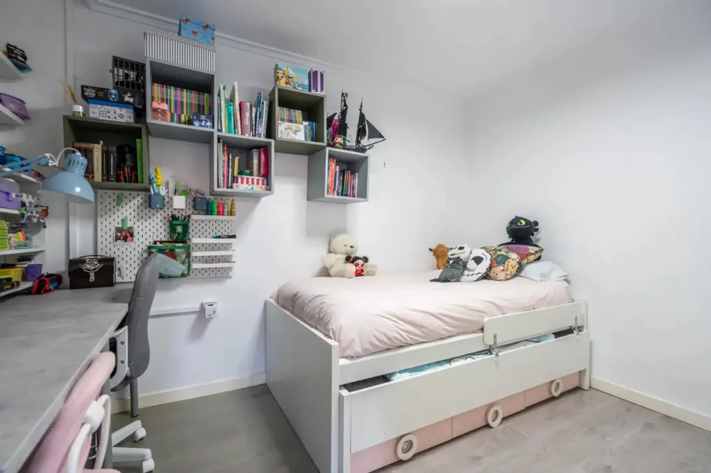 3 magamistoaga korter asukohas Madrid