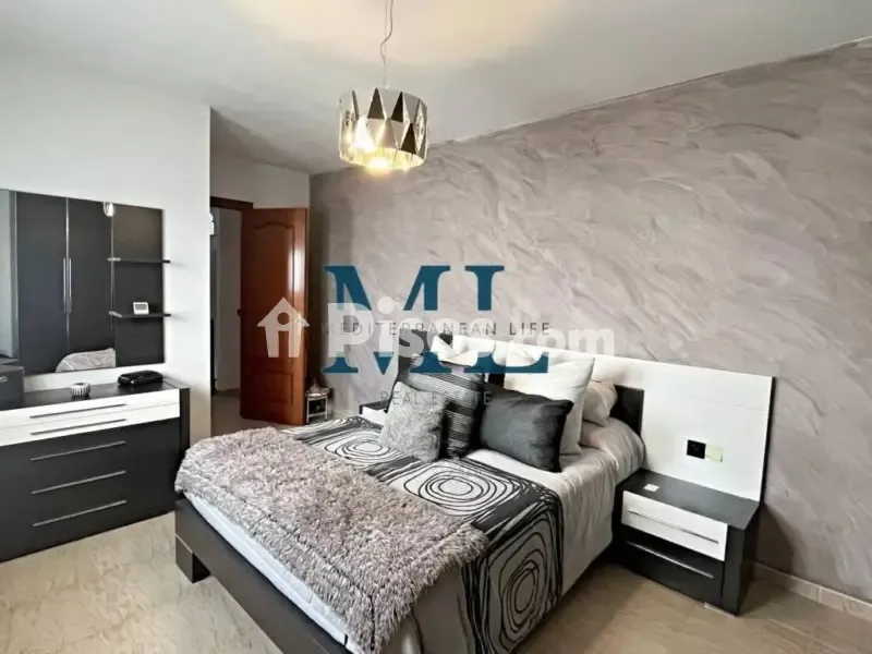 Magamistoad - Corner Semi-detached House with Terrace in Sant Pere de Ribes