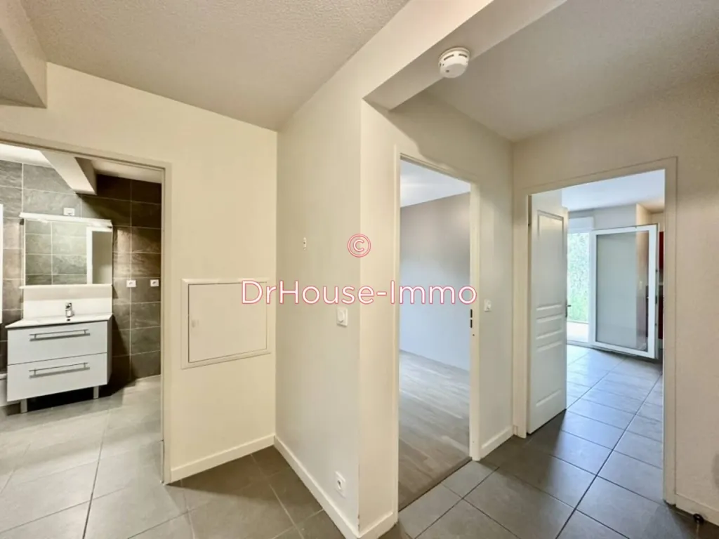 Esik - 3-Bed Apartment with Garden in Mérignac