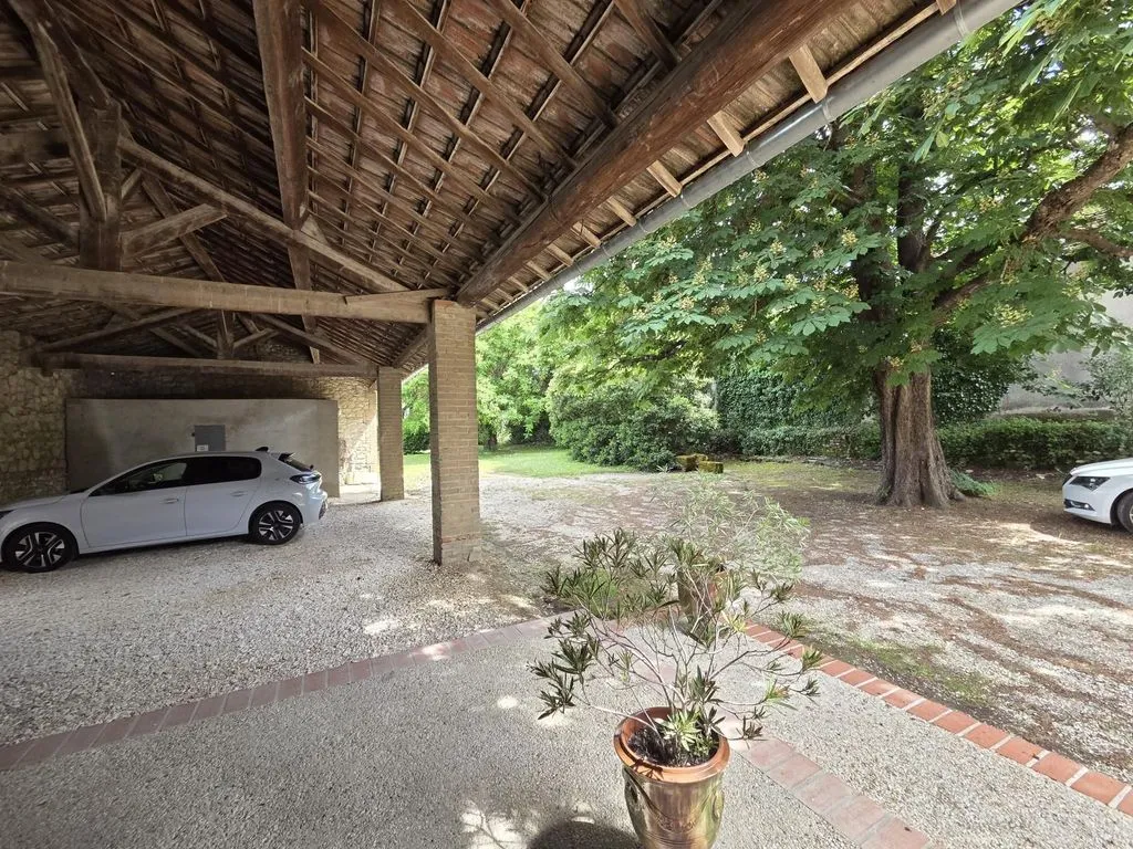Garage - Villa de luxe avec piscine près d'Anduze