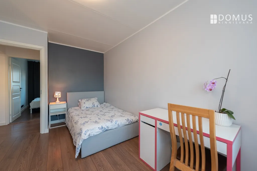 Bedrooms - Apartment with Open Plan Kitchen in Peetri, Rae