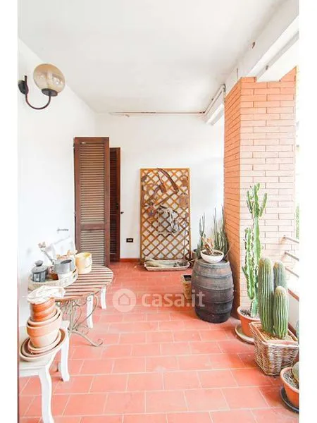 Terrace - Rustic Triplex with Garden in Castiglione Olona
