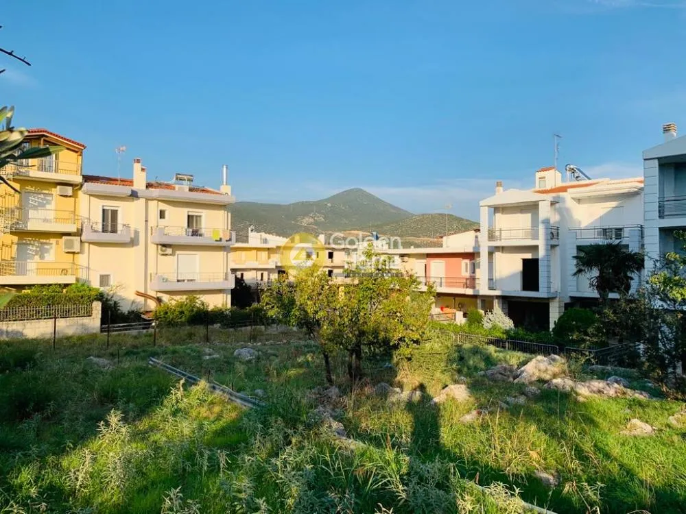 Jardín - Building Land with Unrestricted View in Lamia Centre