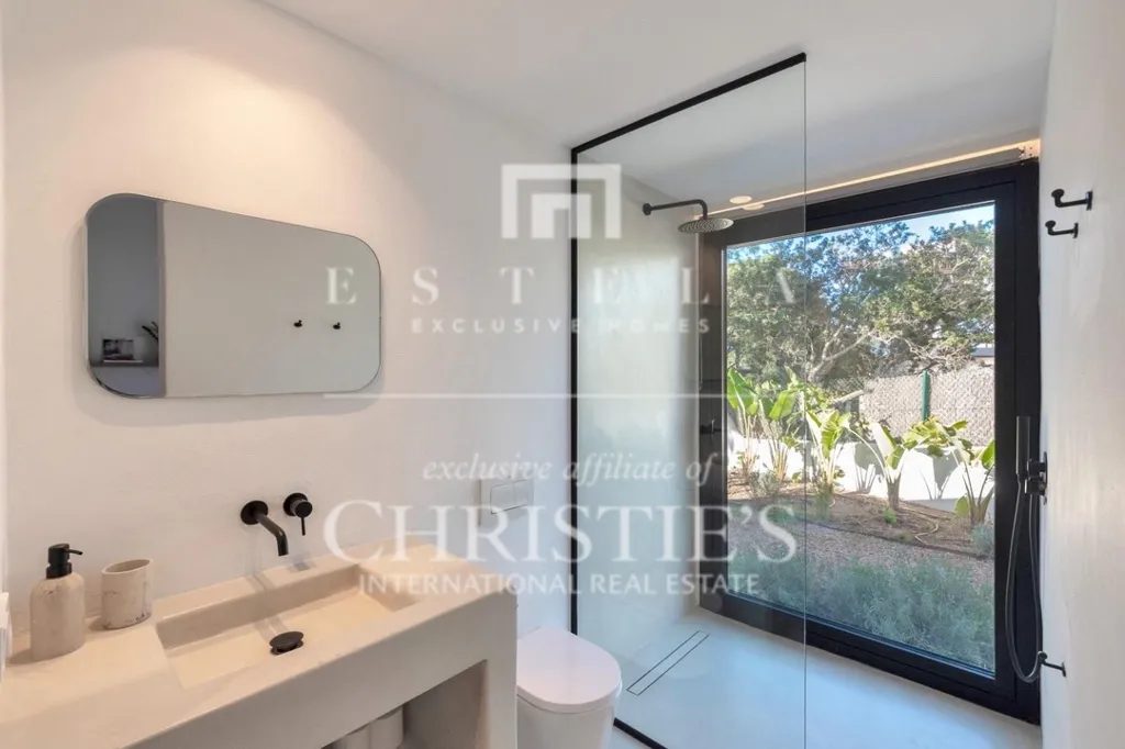 Salles de bain - Contemporary Villa with Pool in Cala Conta, Ibiza