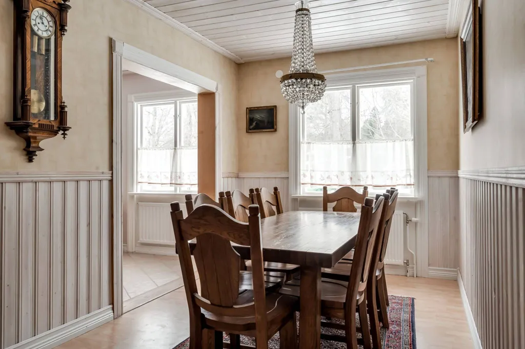 Söögituba - Multi-Use Property with Historic Charm in Borgvik