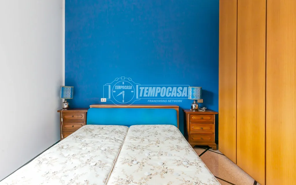 Chambres - Trilocale with Balcony in Milan's Isola