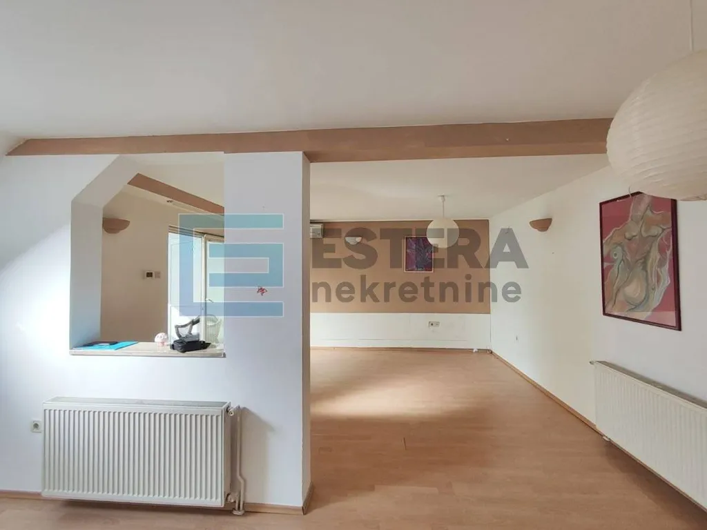 Séjour - Two-Bedroom Flat with Terrace in Ivanec Centre