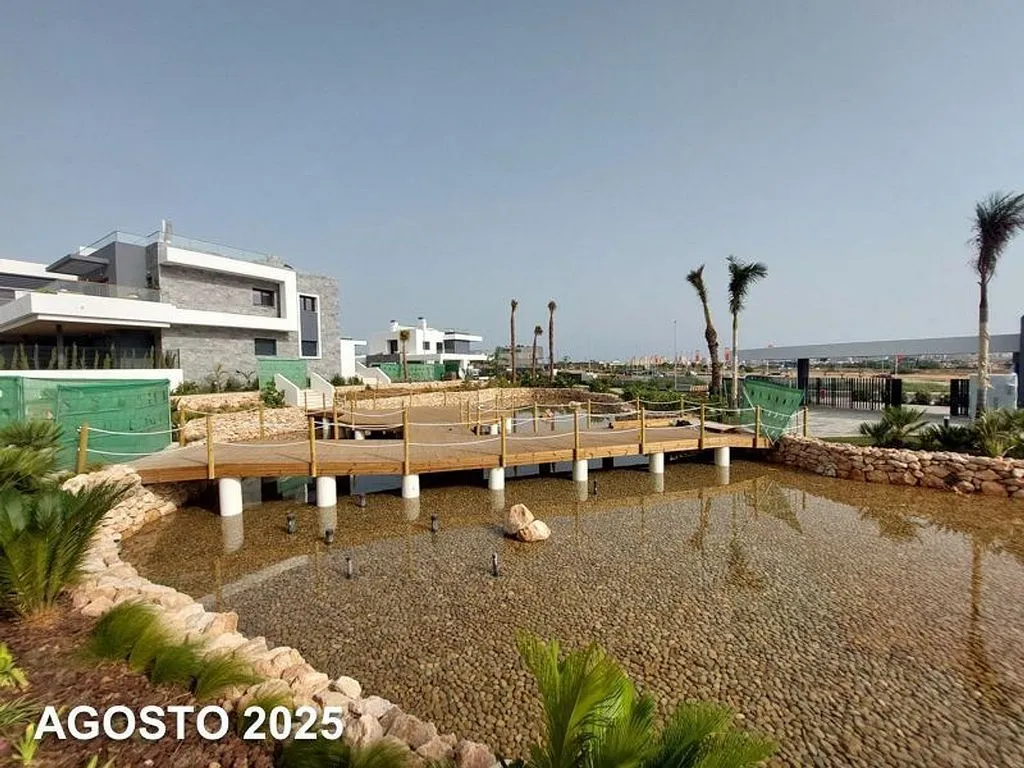 Bassein - 1-Bedroom Apartment with Pool in Torreta