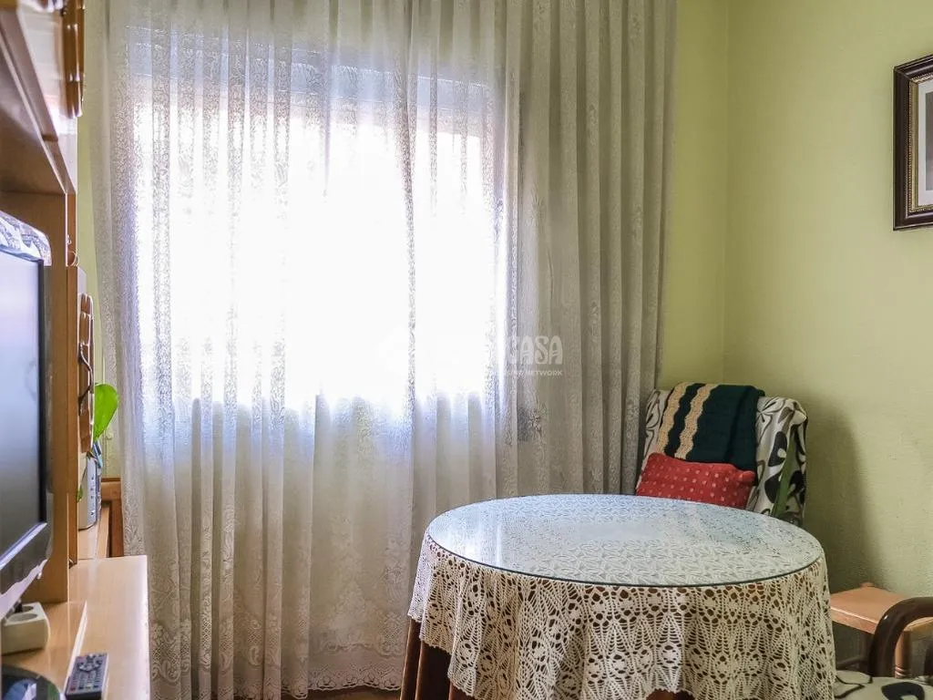 Elutuba - Ground Floor Flat with Large Windows in Carabanchel Alto