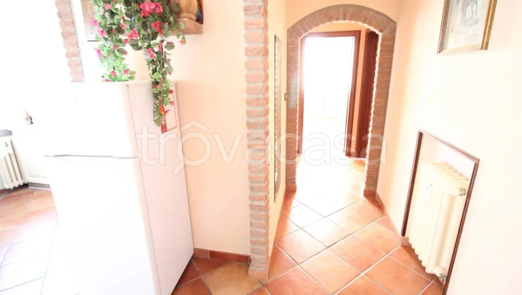 hallway_entrance