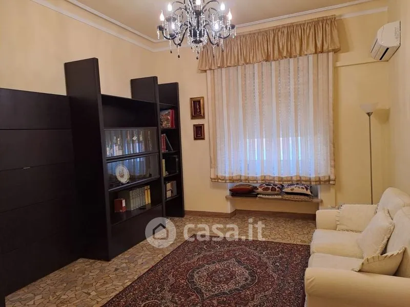 Elutuba - Spacious Apartment with Balcony in Cagliari