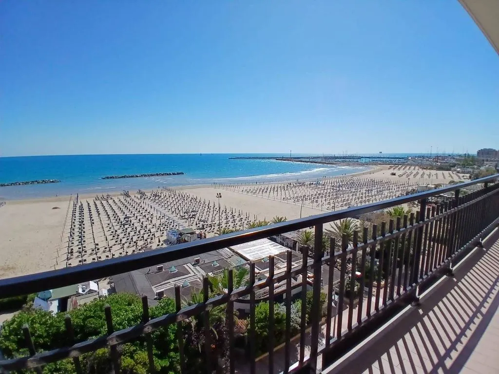 Balcon - Luxury Penthouse with Panoramic Views in Civitanova Marche
