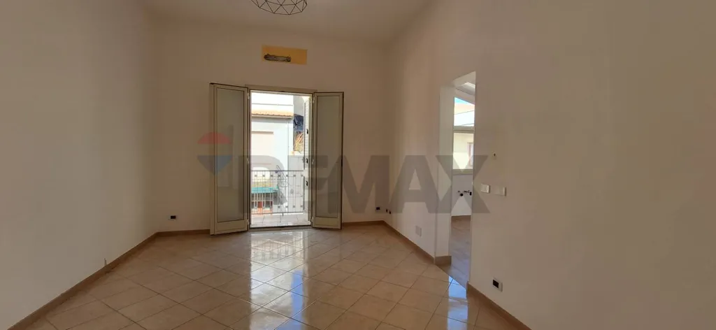 Esik - Independent House with Dual Units in Rosolini