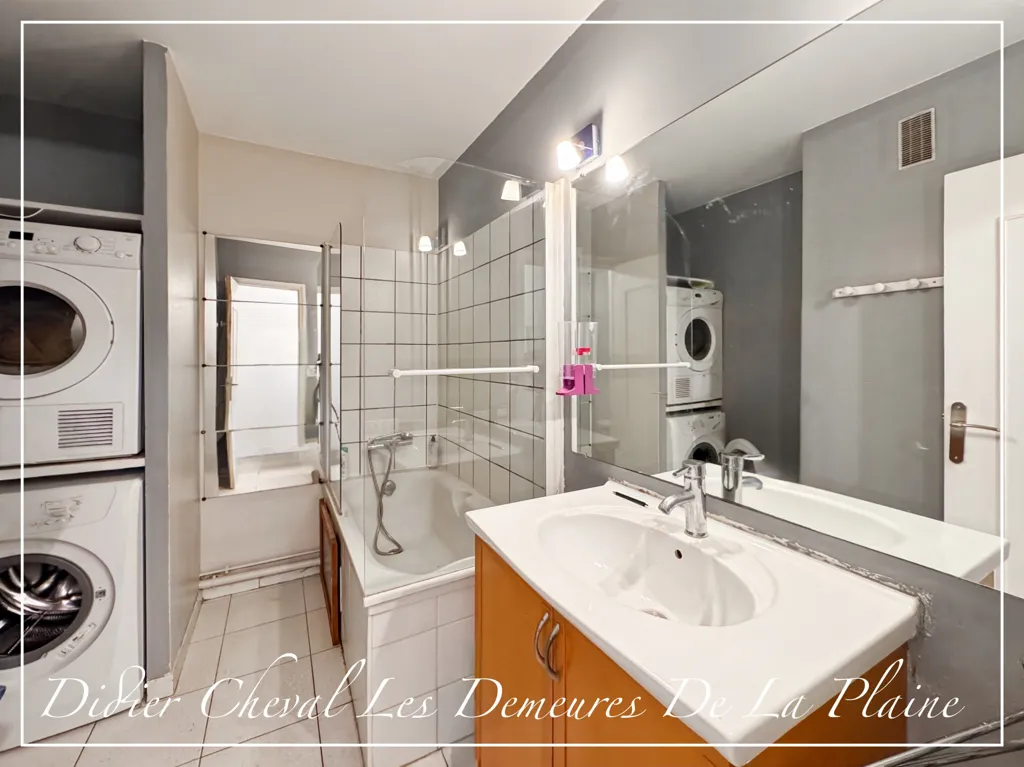 Vannitoad - Renovatable Apartment with Garden View in Bailly