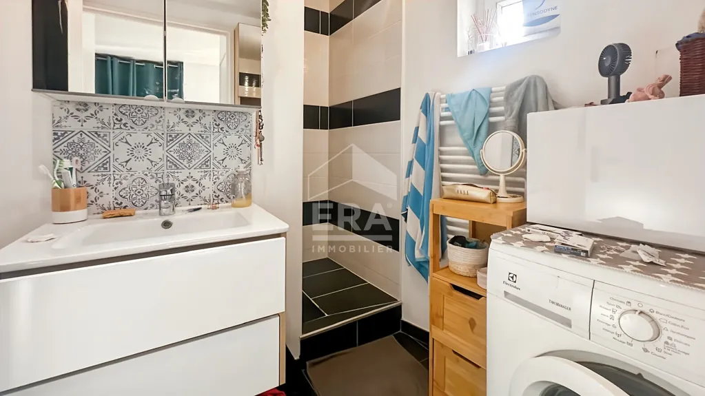 Salles de bain - Appartement 4 Pièces avec Balcon à Reims