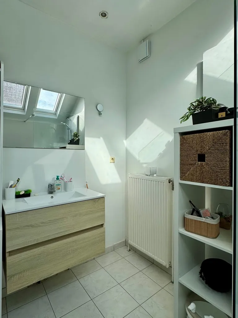 Bathrooms - 3-Facade House with Garden in Nalinnes