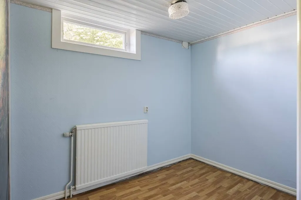 4-toaline maja asukohas Skövde kommun