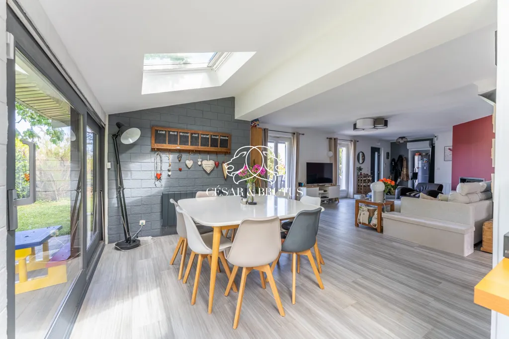 Salle à manger - Maison avec Piscine et Pool House à Fleurieux-sur-l'Arbresle