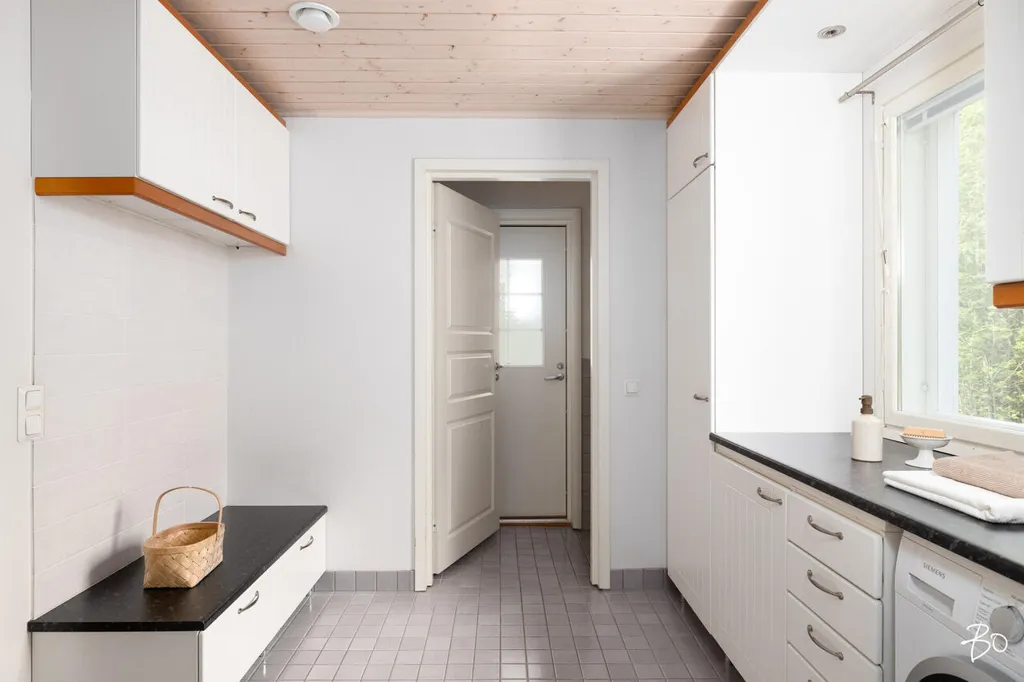 Pesuköök - Renovated Detached House with Sauna in Ikaalinen