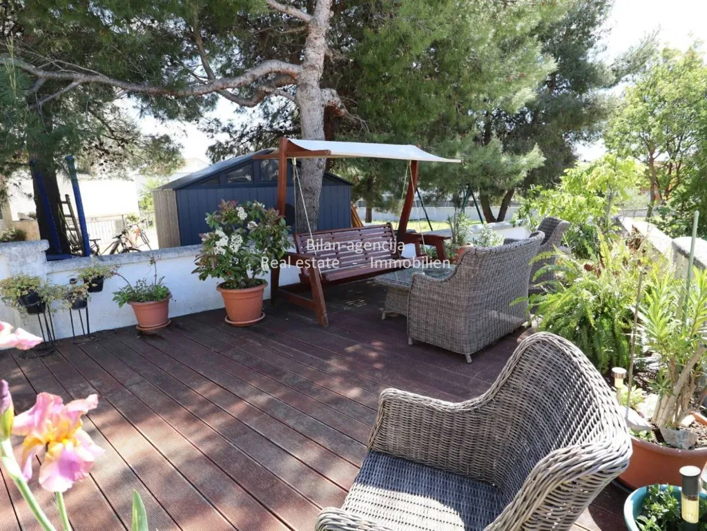 Terrass - Two-Floor Apartments with Garden in Vodice