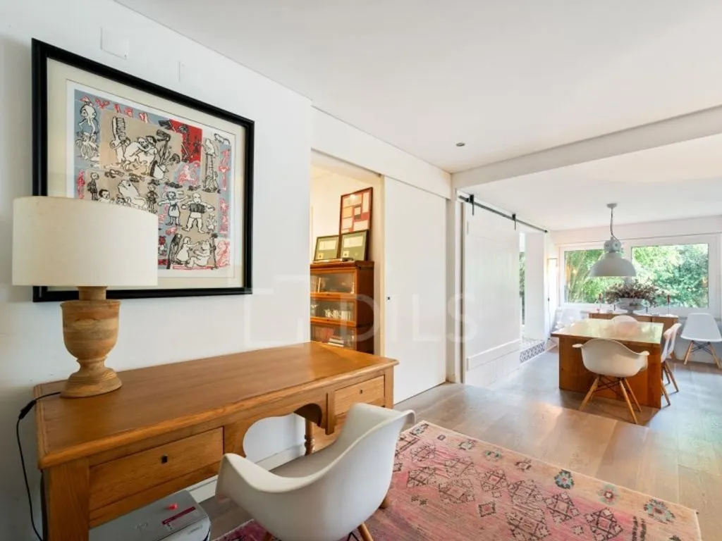 Bureau - Duplex Flat with Garden in Cascais Centre