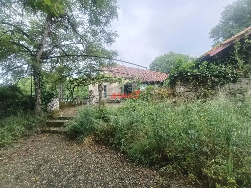 Exterior - Rustic House with Garden in Vilamarín