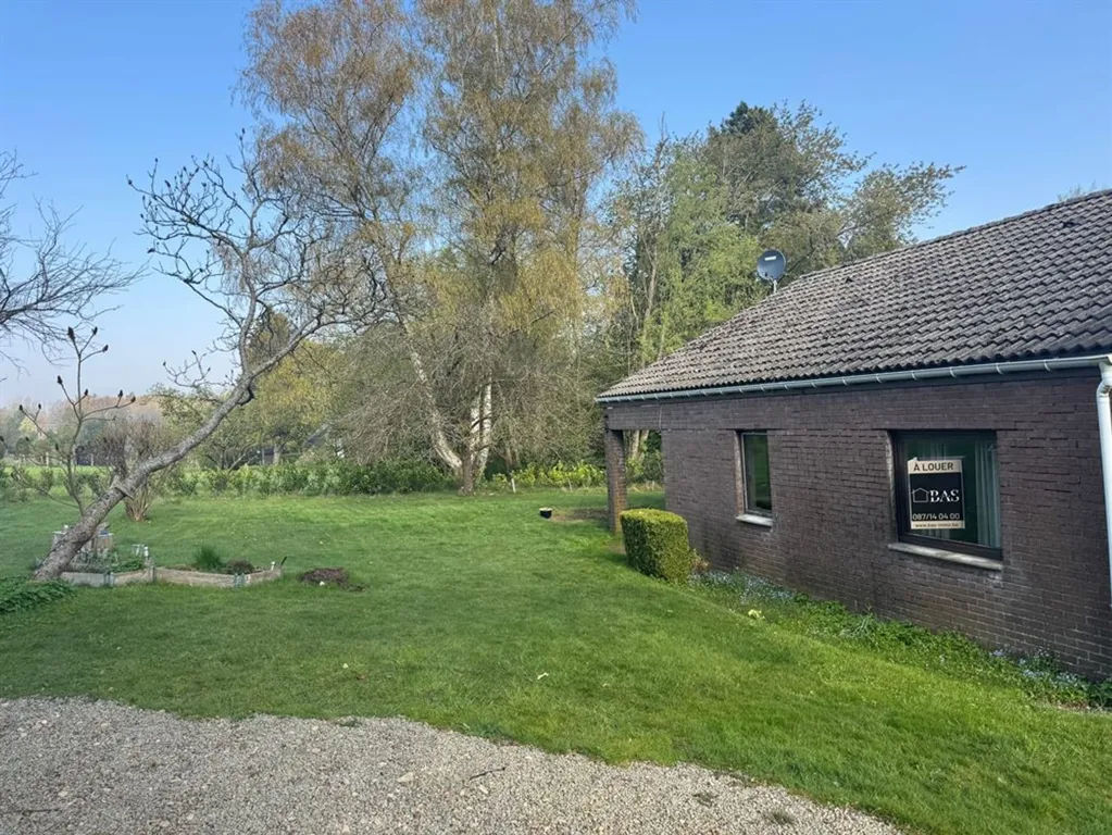 Außenansicht - Charming 2-Bedroom House with Garden in Quiet Area