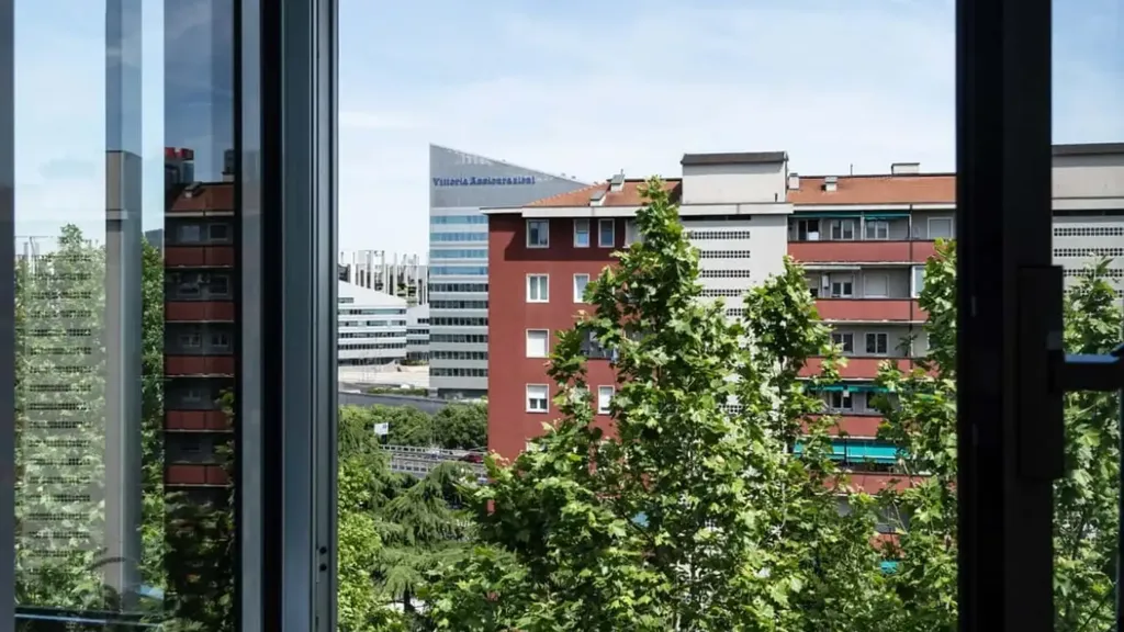 Pièces - Bright Studio with San Siro View in Milan