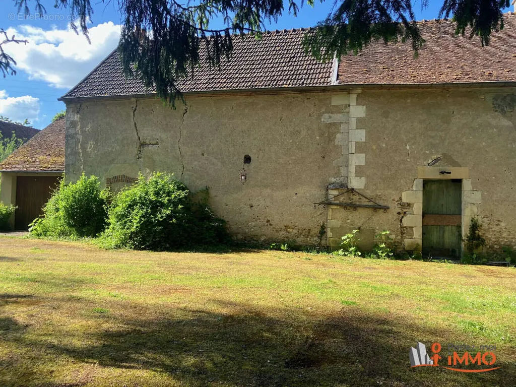 Giardino - Longère with Pool in Sancerre
