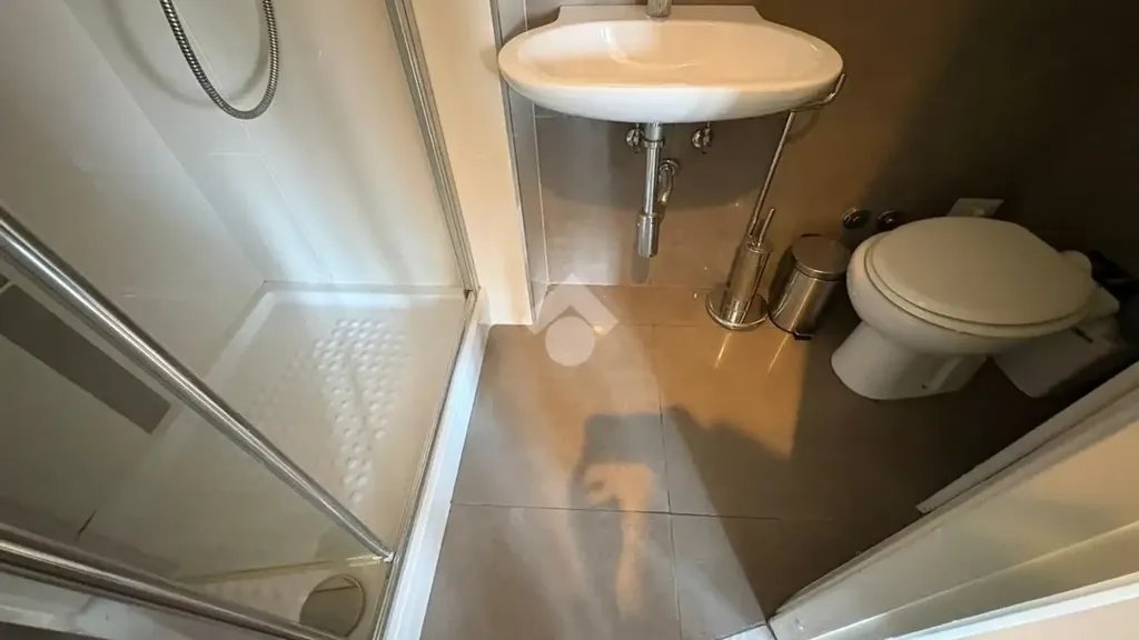 Salles de bain - 3-Bedroom Apartment with Balcony in Rome