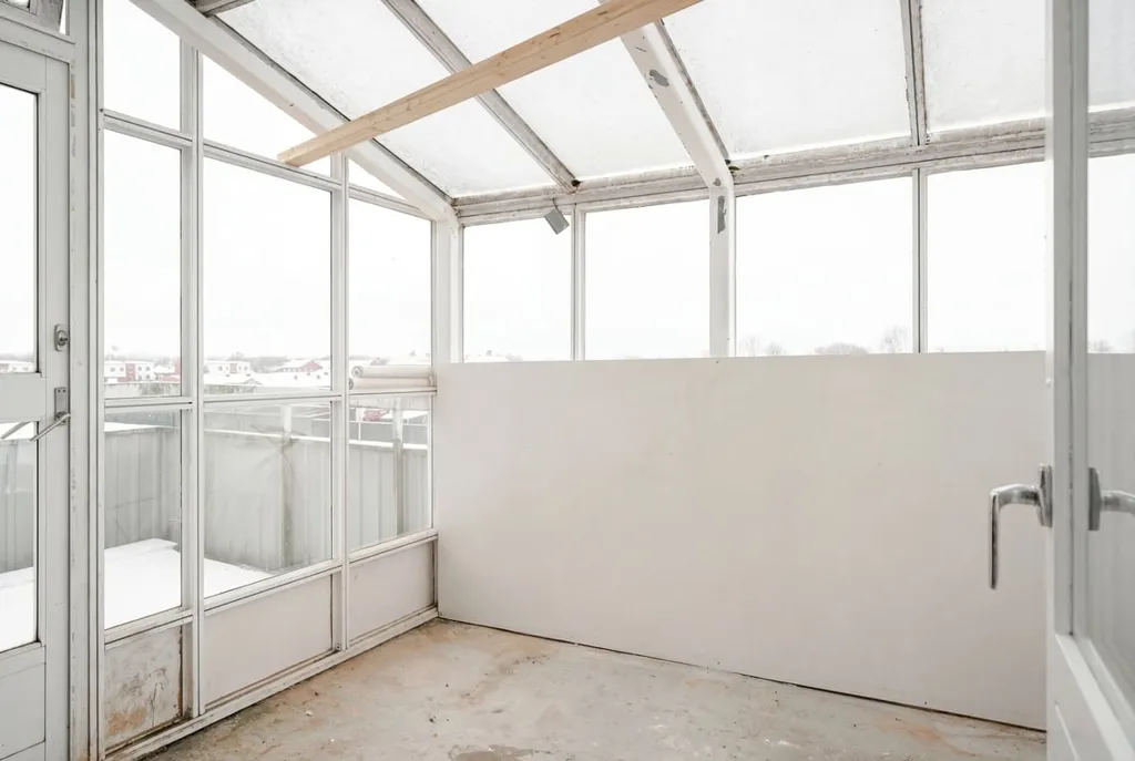 Terrass - Four-Room Apartment with Double Balconies in Bjuv