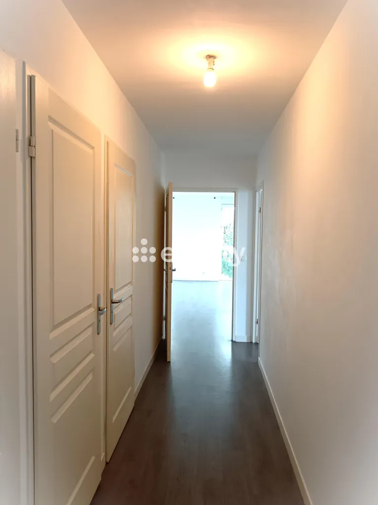 Ingresso - Type 3 Apartment with Loggia in Lille-Montebello