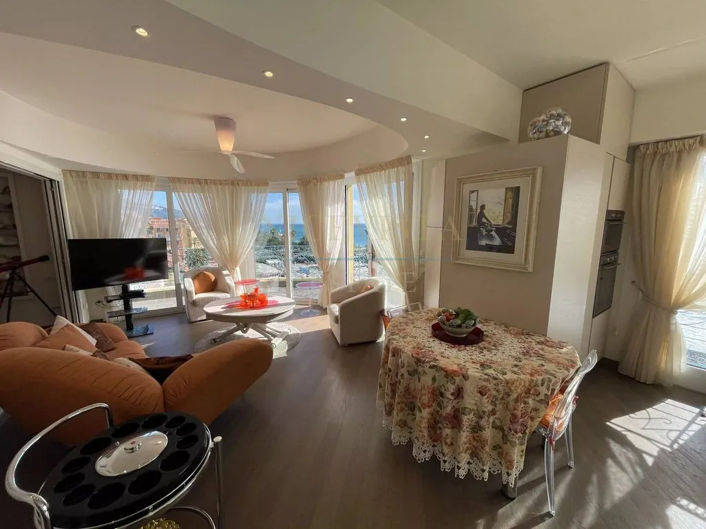Séjour - Appartement de Luxe avec Terrasse Panoramique à Menton